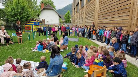 V mesecu maju dihtiju solzice pod Goro (11)
